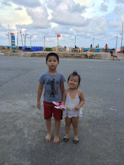 giup-con-khong-con-di-ung-sua