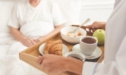 Mất cảm giác ngon miệng ở bệnh nhân ung thư