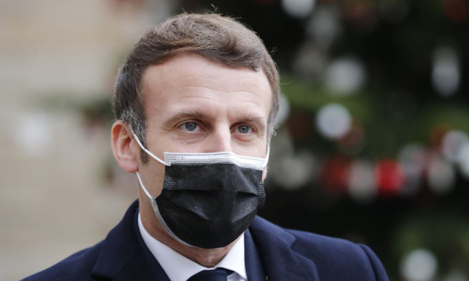 Tổng thống Emmanuel Macron tại Điện Elysee, thủ đô Paris, Pháp hôm 16/12. Ảnh:AP.