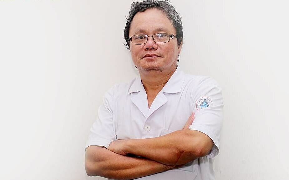 Bác sĩ Trương Hữu Khanh: 'Không may thành F0, việc đầu tiên là phải bình tĩnh' 1 bsTruongHuuKhanh 1627353115 5165 1627353120