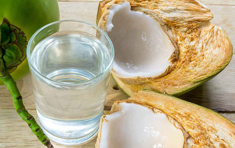 F0 có nên uống nước dừa? 1 ncda 1562322202 2834 156232432 1241 2429 1646287822