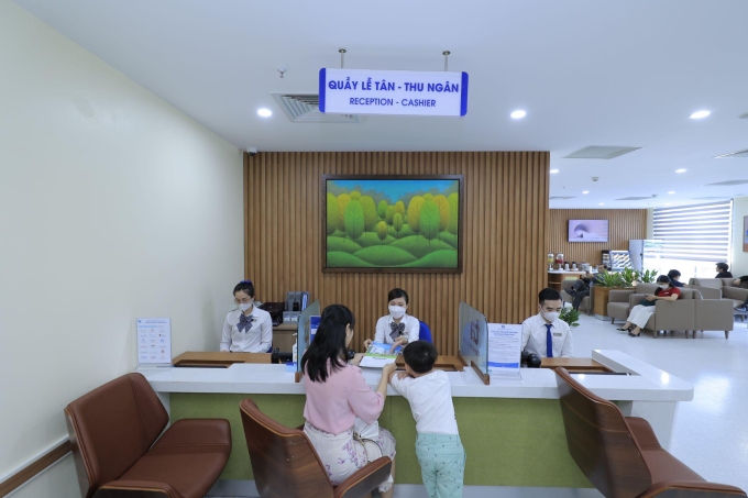 Nhiều phụ huynh chọn khám VIP tại BVĐK Tâm Anh TP HCM. Ảnh: Tuệ Diễm