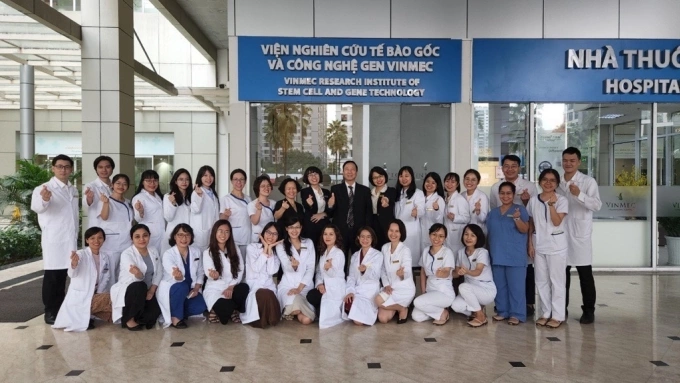 Đội ngũ y bác sĩ của Vinmec. Ảnh: Vinmec