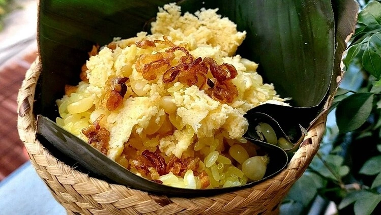 Ai không nên ăn xôi buổi sáng?