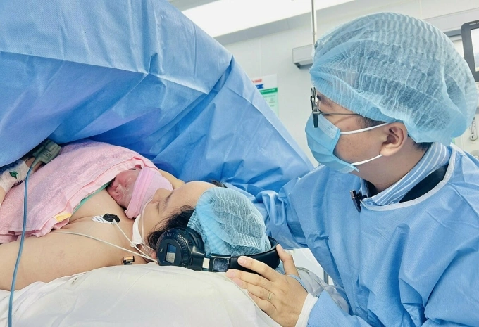 Sản phụ sinh con tại Bệnh viện Từ Dũ. Ảnh: Bệnh viện cung cấp