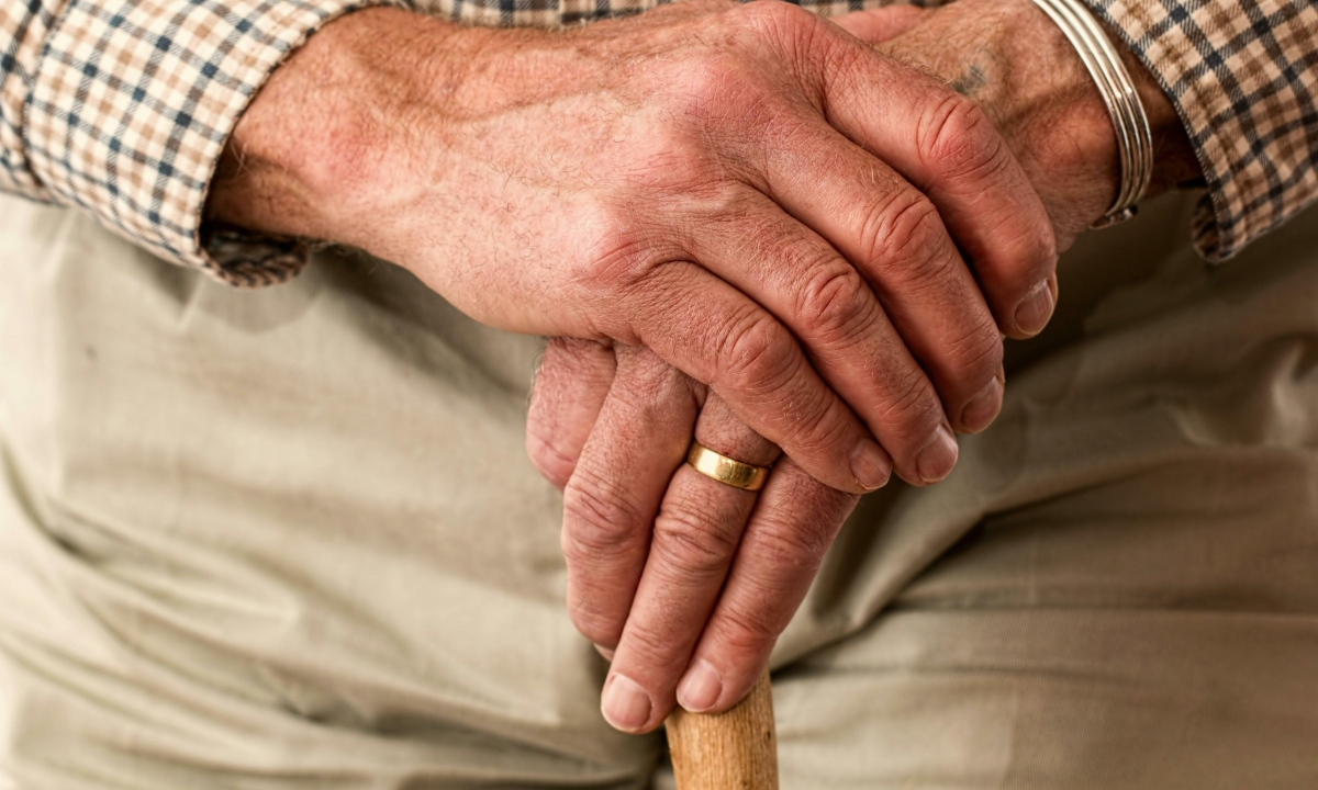 Bác sĩ tâm thần chia sẻ 4 bí kíp giúp sống thọ