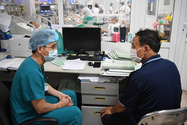 Bệnh nhân tự ý rời viện - canh bạc với tử thần