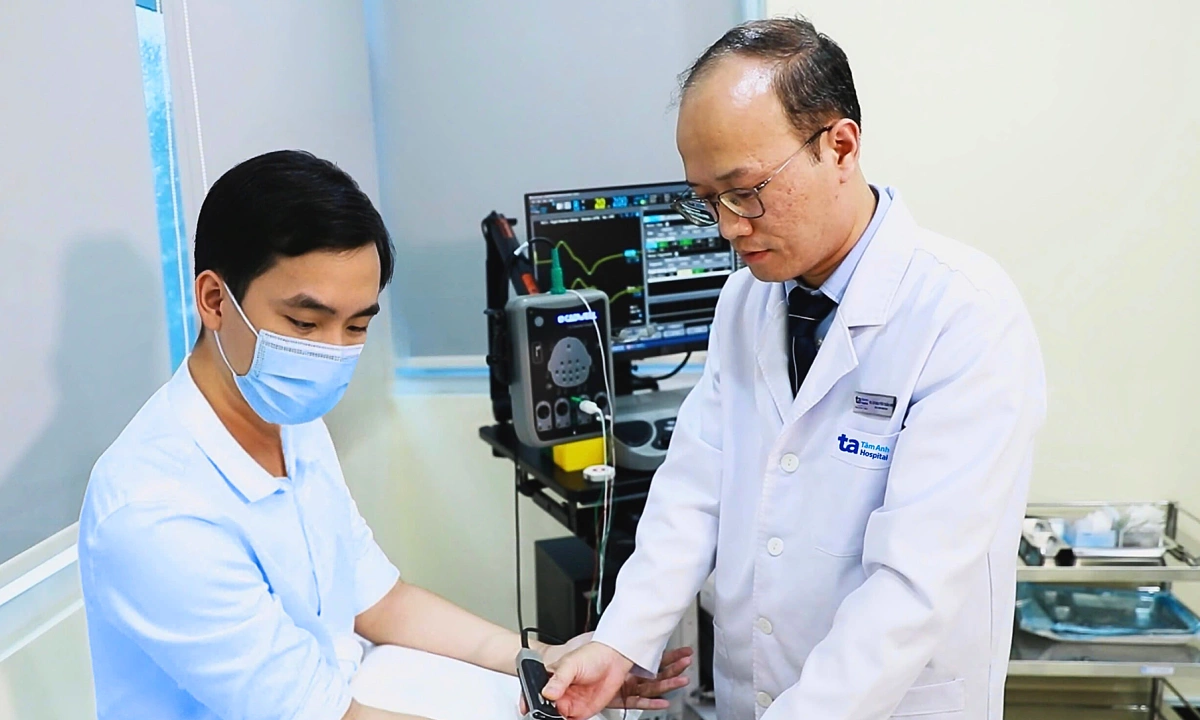 Yếu tay chân do bệnh nhược cơ mà không biết