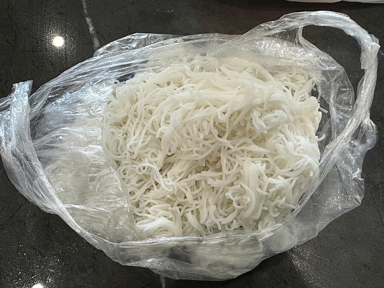 Nhận biết bún nhiễm hóa chất