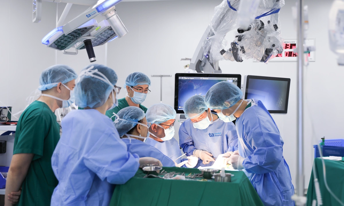 Chậm nói có phải dấu hiệu điếc bẩm sinh?