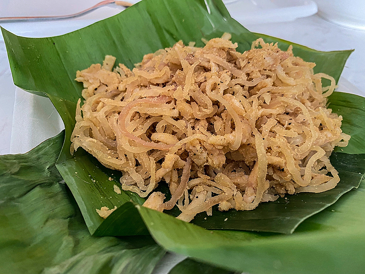 Nhiễm liên cầu lợn sau ăn nem sống, tiết canh