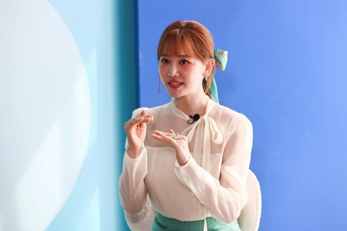 Hari Won chia sẻ hành trình vượt qua căn bệnh ung thư cổ tử cung. Ảnh: Quỳnh Trần