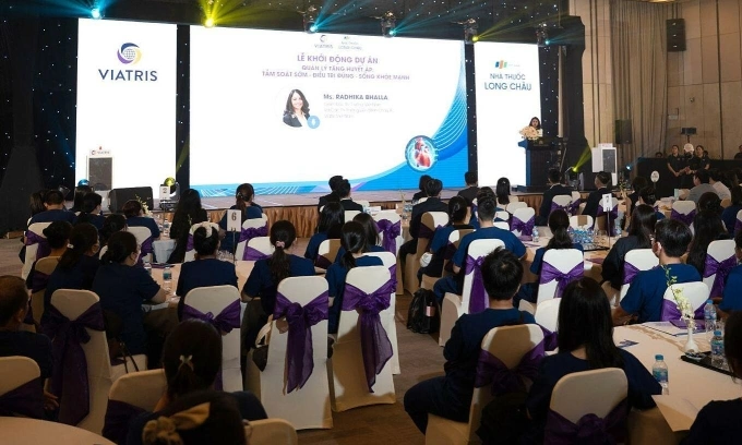 Dự án nhằm nâng cao nhận thức cộng đồng, hỗ trợ người dân phát hiện sớm nguy cơ tăng huyết áp. Ảnh: LC