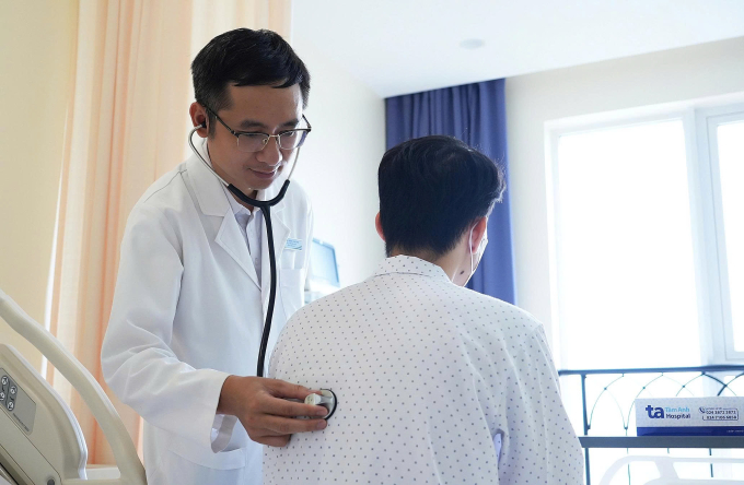 Bệnh nhân 17 tuổi bị biến chứng viêm cơ tim do nhiễm virus cúm B. Ảnh: Bệnh viện Đa khoa Tâm Anh