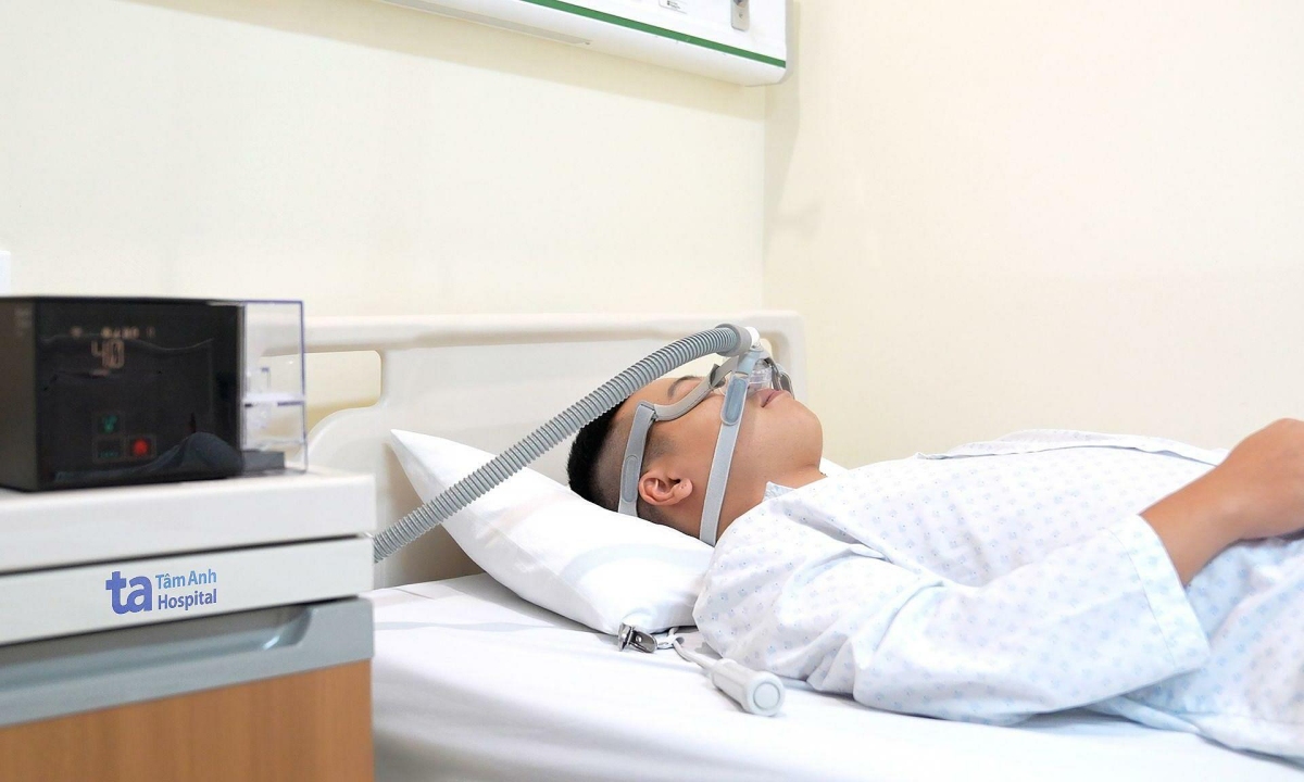 Ngủ ngáy khác ngưng thở khi ngủ thế nào
