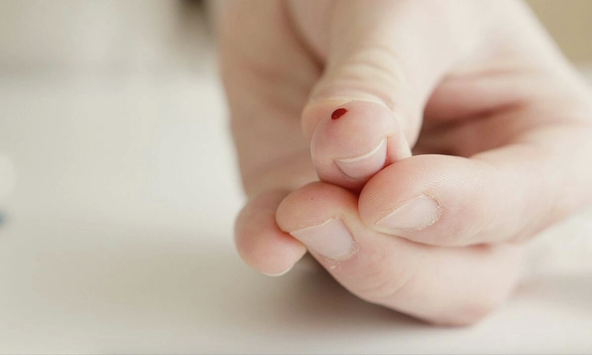Xét nghiệm giá rẻ giúp phát hiện bệnh chết người qua một giọt máu