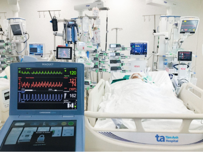 Người bệnh được theo dõi và điều trị tích cực tại khoa ICU. Ảnh minh họa: Bệnh viện Đa khoa Tâm Anh
