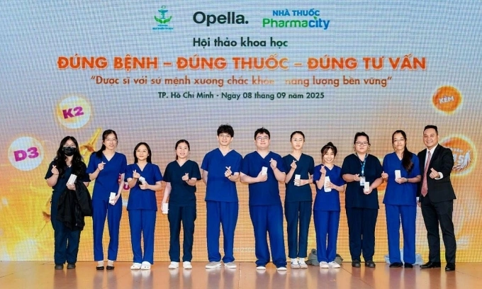 Dược sĩ tham gia các hoạt động kết nối và có thưởng trong chương trình. Ảnh: Opella Việt Nam