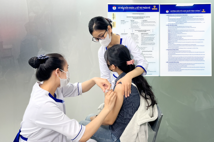 Sinh viên tiêm vaccine HPV tại trung tâm VNVC Thủ Đức, phường Thủ Đức, TP HCM cũng từ khoản tiền tiết kiệm khi đi làm thêm. Ảnh: Diệu Thuần