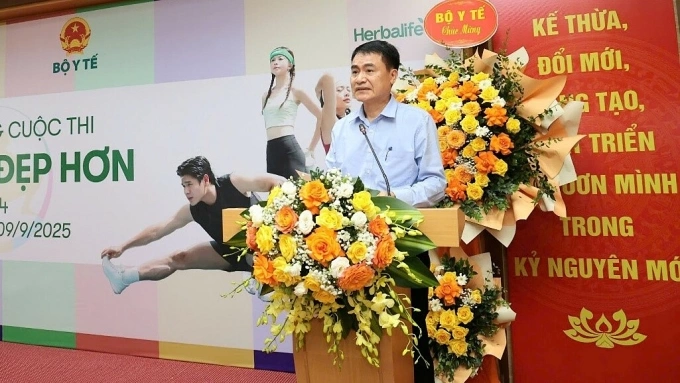 GS.TS. Trần Thanh Dương, Viện trưởng Viện Dinh dưỡng Quốc gia, Chủ tịch Hội đồng giám khảo cuộc thi Tôi khỏe đẹp hơn lần 4 phát biểu tại sự kiện. Ảnh: Herbalife
