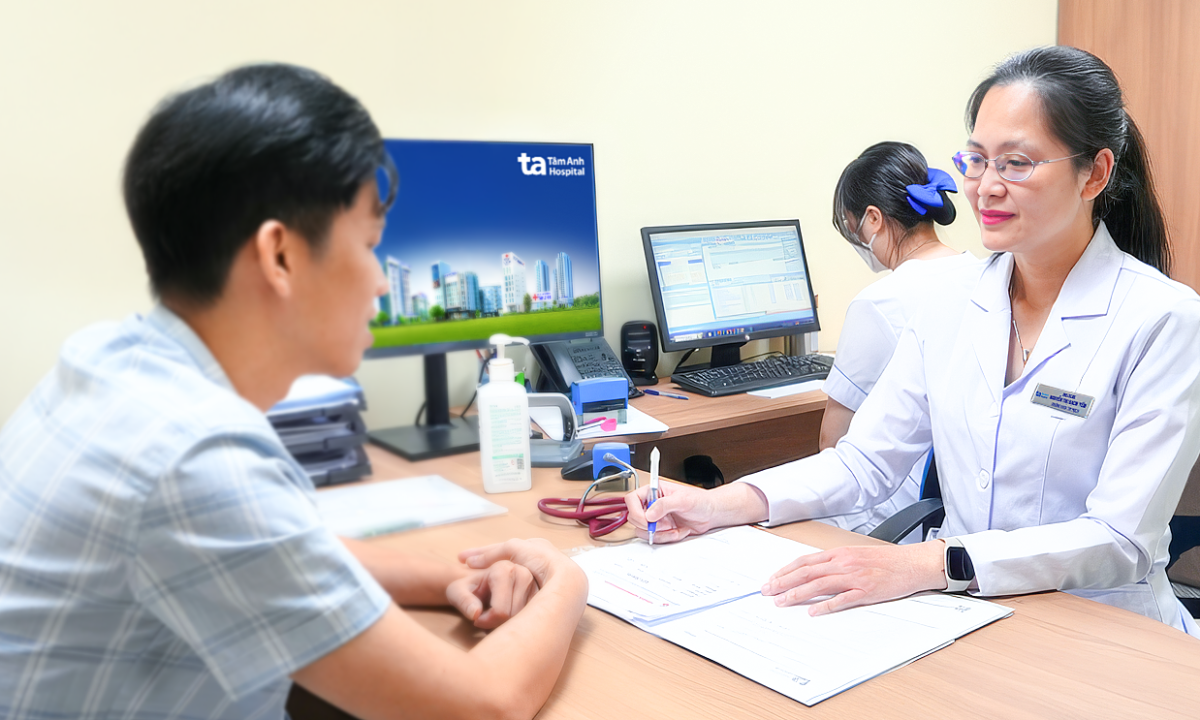 Hở van tim sau viêm nội tâm mạc nhiễm trùng