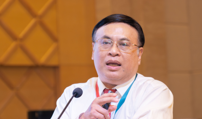 PGS.TS.BS Huỳnh Nguyễn Khánh Trang tại hội nghị về bệnh truyền nhiễm hô hấp, ngày 21/9. Ảnh: Mỹ Nguyễn