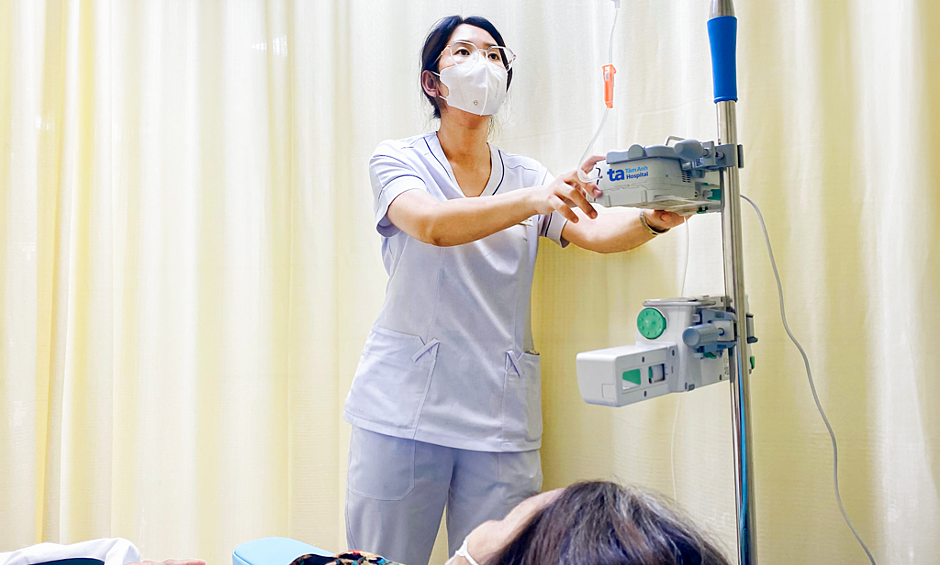 Hạch ung thư tiêu biến sau 5 tháng dùng thuốc trúng đích