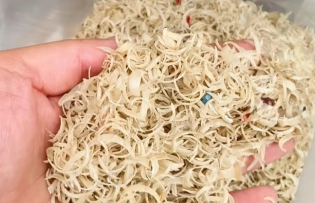 Móng tay là một vị thuốc cổ truyền Trung Quốc, được cho có hiệu quả trong việc thanh nhiệt và loại bỏ các độc tố khỏi cơ thể. Ảnh: Douyin
