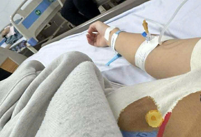 Một trường hợp nhập viện cấp cứu tại Bệnh viện Lê Văn Thịnh do rối loạn tiêu hóa sau khi ăn bánh mì ở tiệm trên. Ảnh: Bệnh nhân cung cấp