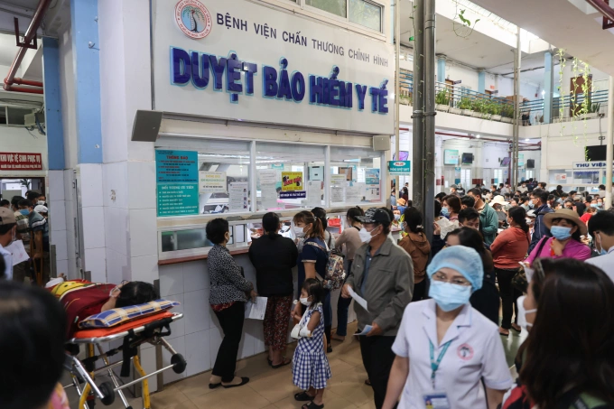 Khu Duyệt bảo hiểm Y tế tại Bệnh viện Chấn thương Chỉnh hình TP HCM. Ảnh: Quỳnh Trần