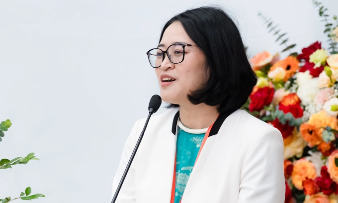 PGS.TS. Đào Việt Hằng chia sẻ tại hội nghị. Ảnh: Thanh Xuân