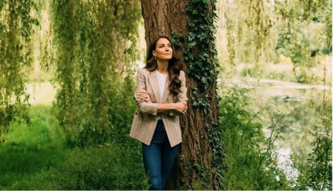 Công nương Kate thường xuyên hoà mình vào thiên nhiên, ủng hộ liệu pháp tắm rừng. Ảnh: Intagram