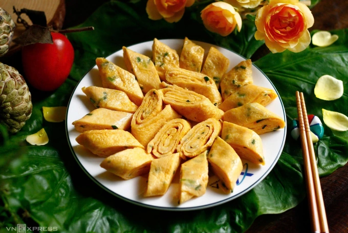 Bị gan nhiễm mỡ có nên ăn trứng? Người bị gan nhiễm mỡ không cần kiêng trứng hoàn toàn. Ảnh: Bùi Thủy