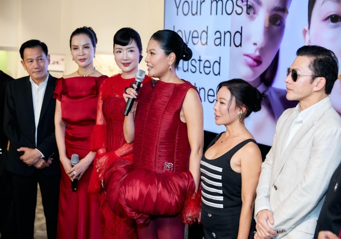 Thương hiệu mỹ phẩm Việt 30 năm chuyển mình chinh phục Gen Z Siêu mẫu Vũ Cẩm Nhung là mẫu người phụ nữ hiện đại, dám nghĩ dám hành động, dám chấp nhận thất bại. Ảnh: Tenamyd Cosmetic