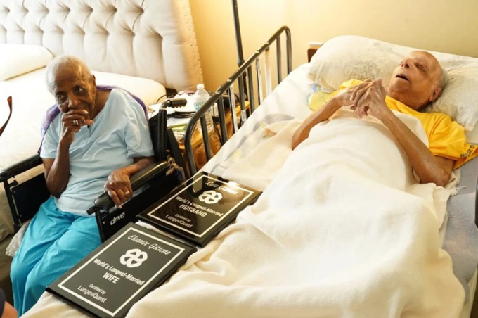 Cặp vợ chồng già nhất thế giới