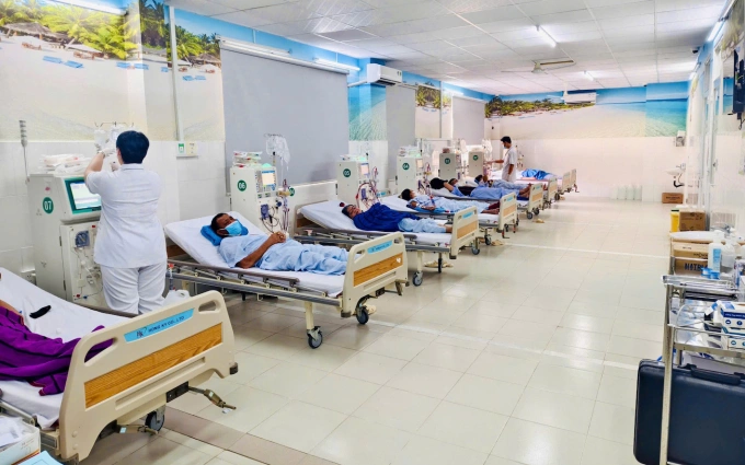 Bệnh nhân chạy thận nhân tạo tại Bệnh viện Từ Dũ cơ sở 2. Ảnh: Bệnh viện cung cấp