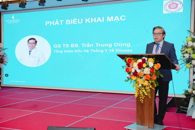 Ra mắt Hội Vi sinh lâm sàng Việt Nam GS.TS.BS Trần Trung Dũng, Tổng giám đốc Hệ thống Y tế Vinmec phát biểu tại sự kiện. Ảnh: Vinmec