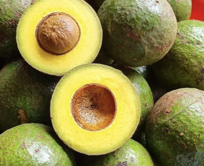 7 thực phẩm giúp giảm mỡ nội tạng tự nhiên Một chế độ ăn bao gồm một quả bơ mỗi ngày đã giúp giảm mỡ bụng nội tạng ở phụ nữ. Ảnh: Mai Cat