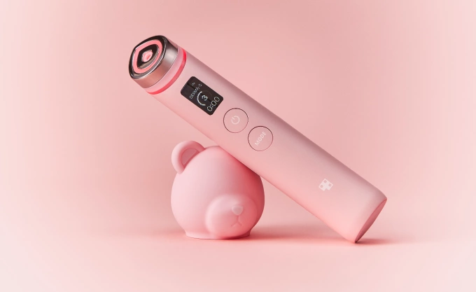 Thiết bị chăm sóc da đa năng Medicube cho người bận rộn AGE-R Booster Pro 6in1 là thiết bị chăm da đa năng dành cho người bận rộn. Ảnh: Hansung E Việt Nam