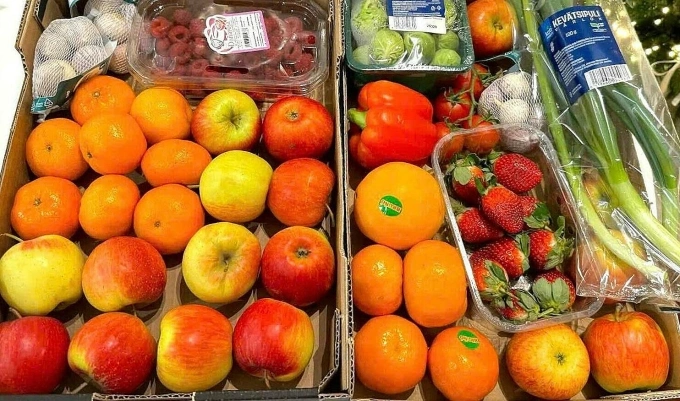 Trẻ lười ăn rau củ quả có nên bổ sung vitamin? Rau củ quả chứa nhiều chất dinh dưỡng tốt cho sức khỏe của trẻ. Ảnh: Suri