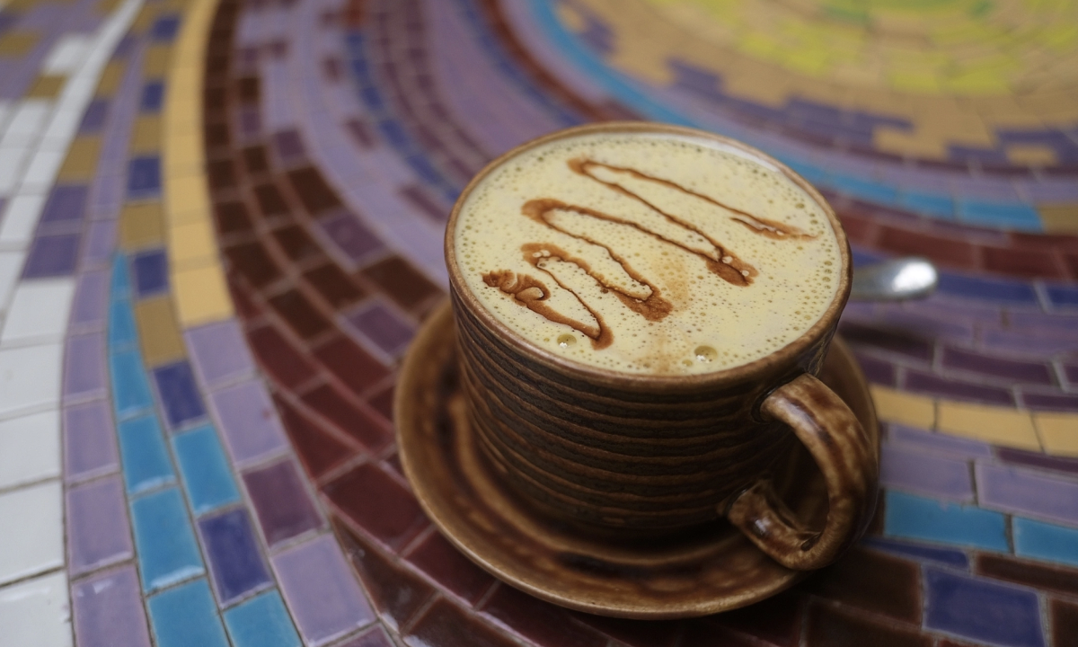 9 sai lầm khi uống cà phê âm thầm hại sức khỏe