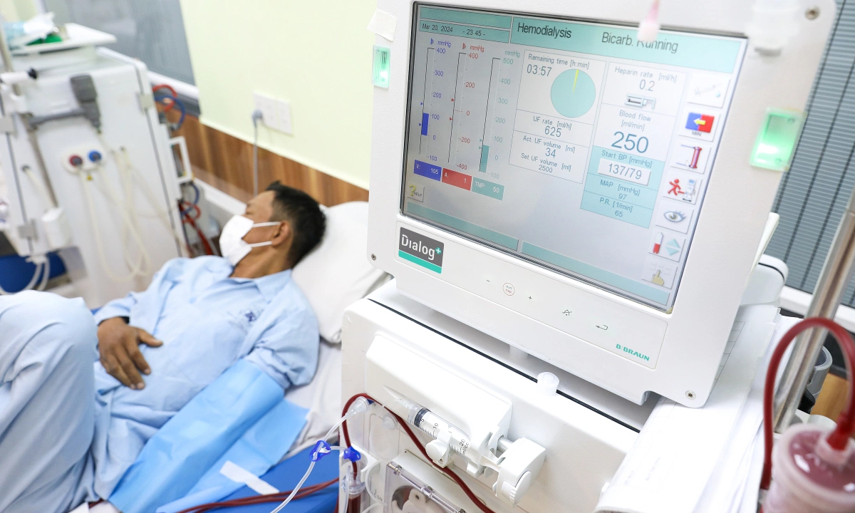 Trả giá bằng hai quả thận bởi uống thuốc vô tội vạ