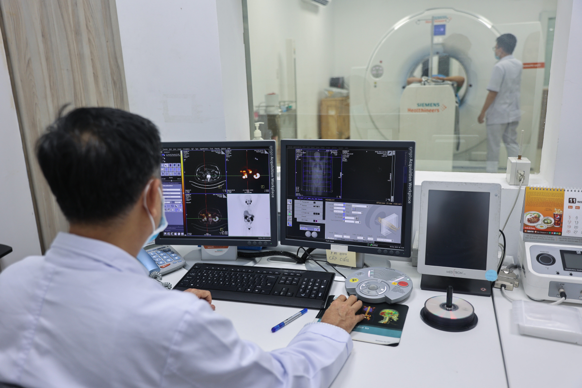 Bộ Y tế đề nghị không lấy mốc "X-quang 6 phút" làm điều kiện thanh toán BHYT