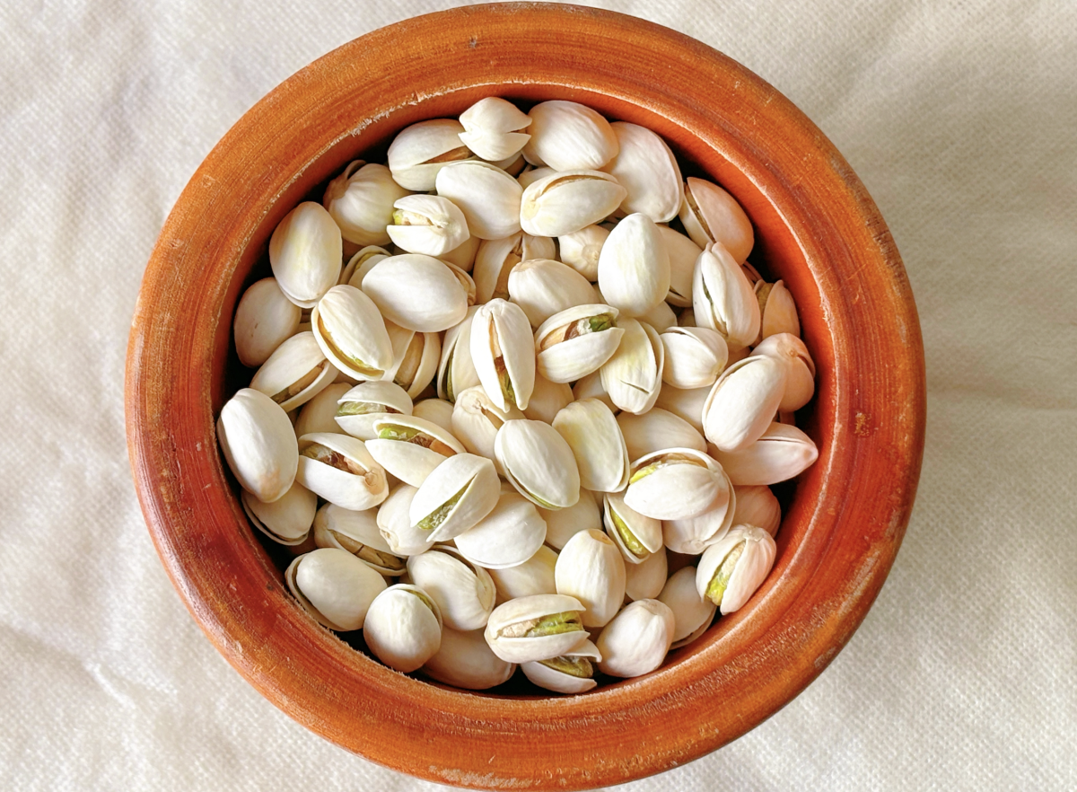 5 loại hạt, quả khô ngày Tết tốt cho mắt