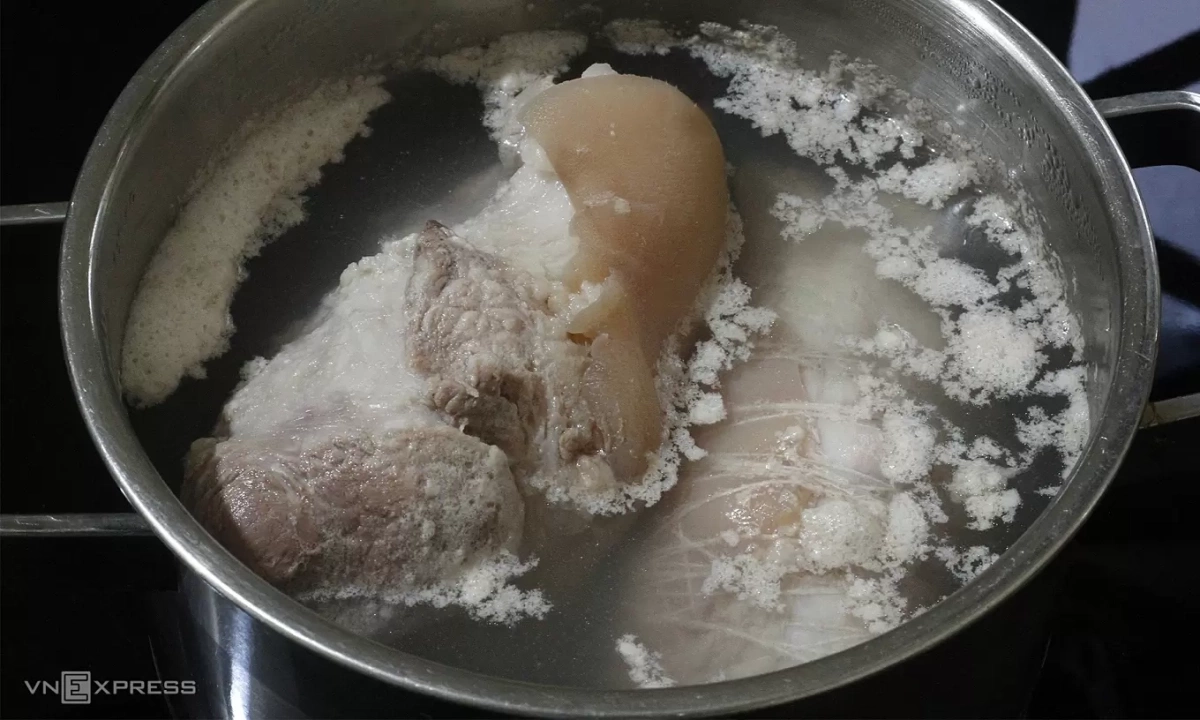 Luộc qua thịt để rã đông có gây mất dinh dưỡng?