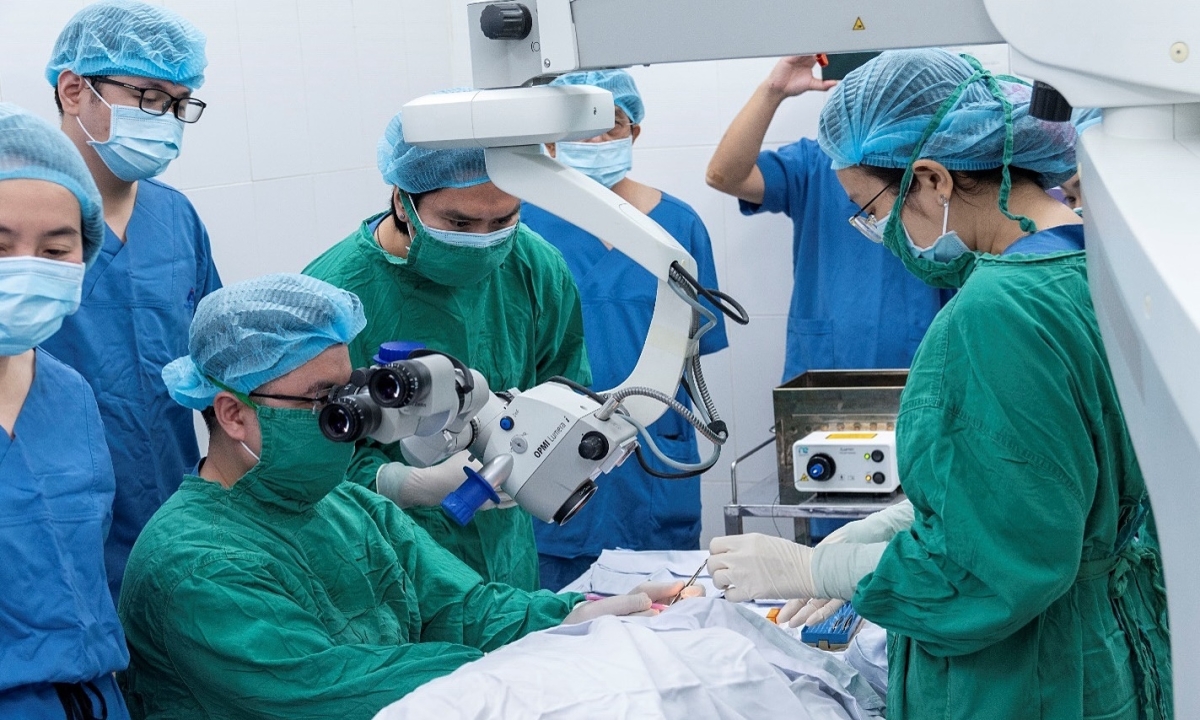 Căn bệnh gây mù lòa vĩnh viễn không có triệu chứng sớm