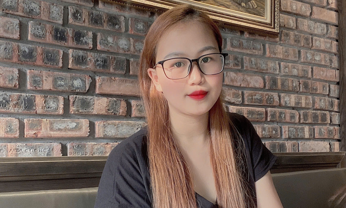 Hai thập kỷ sống bằng máu người lạ