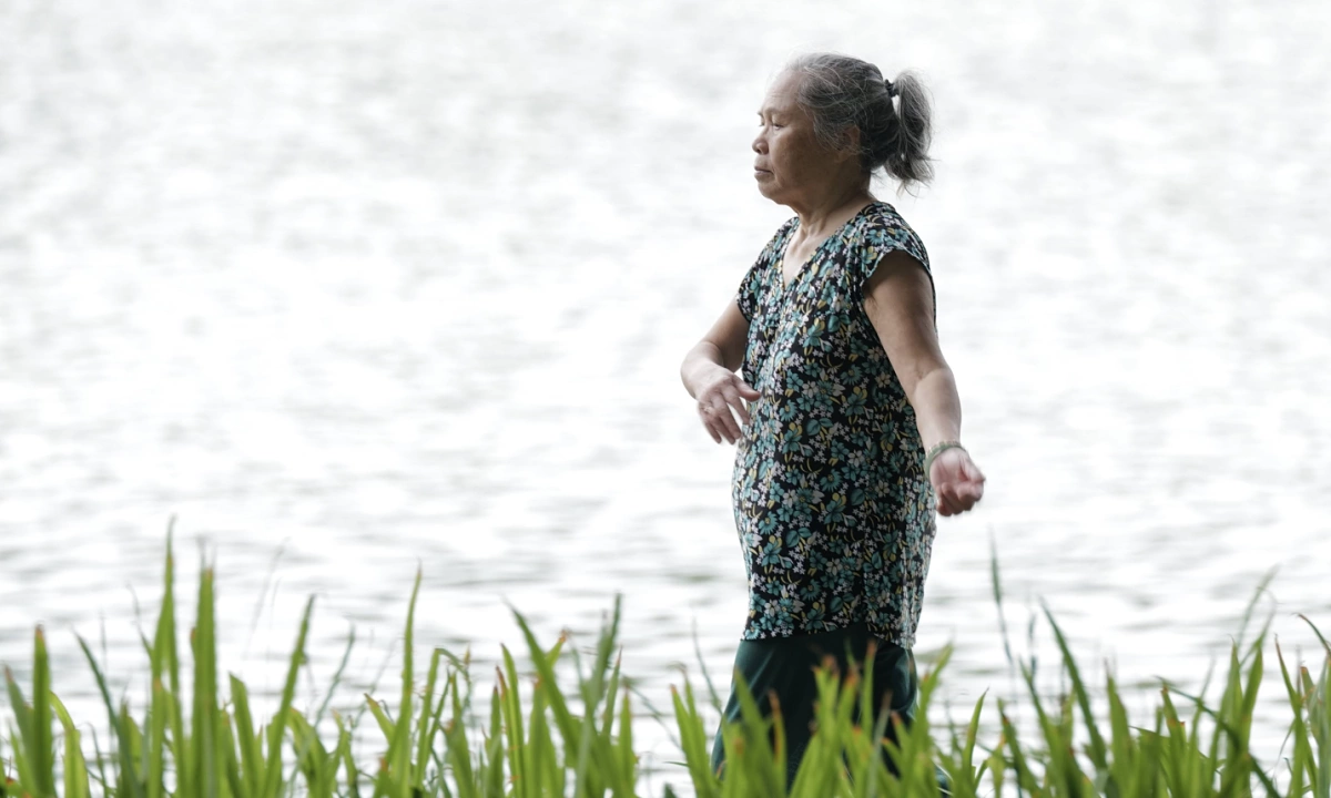 7 thói quen làm tăng đường huyết buổi sáng