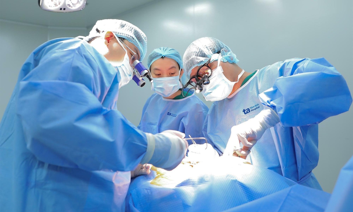 Khám răng tình cờ phát hiện hẹp mạch máu não