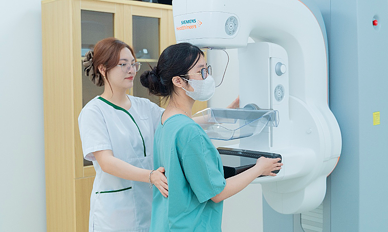 Khi nào nên chụp Xquang tầm soát ung thư vú?